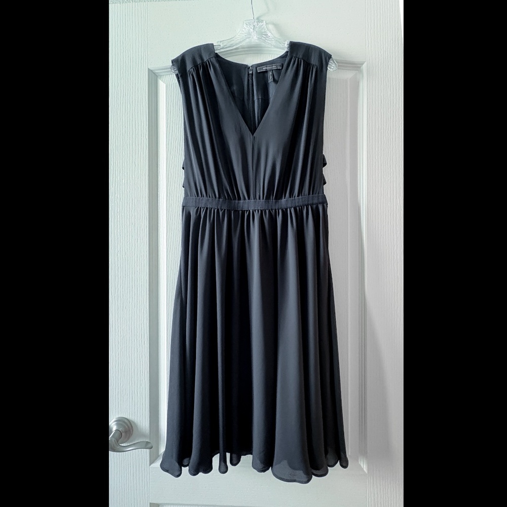 BCBGMAXAZRIA Dress Sz M